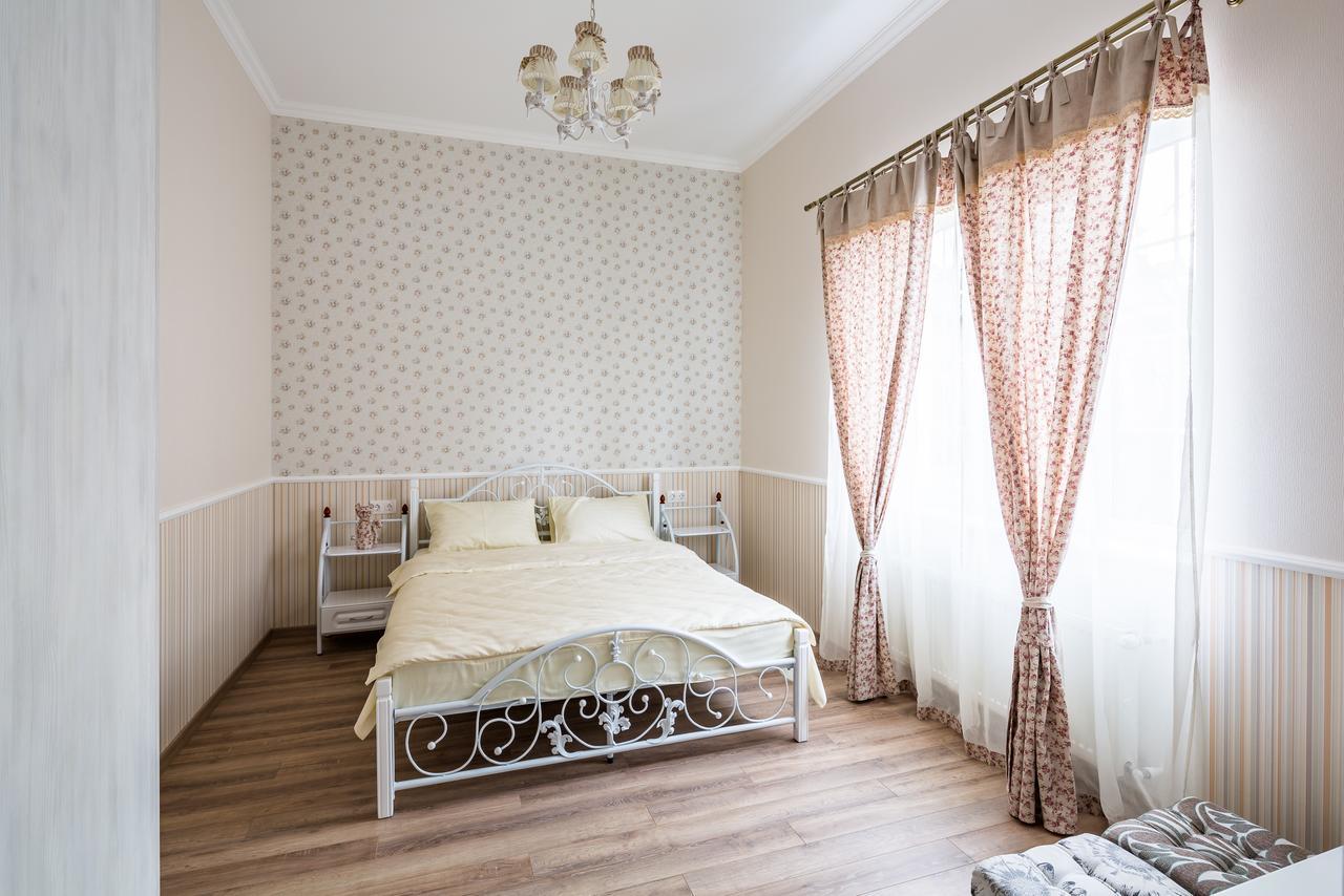 Lovely Apartment In The City Center Львів Екстер'єр фото
